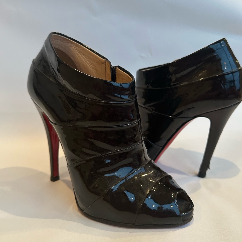christian louboutin size 37 Patent Black Booties